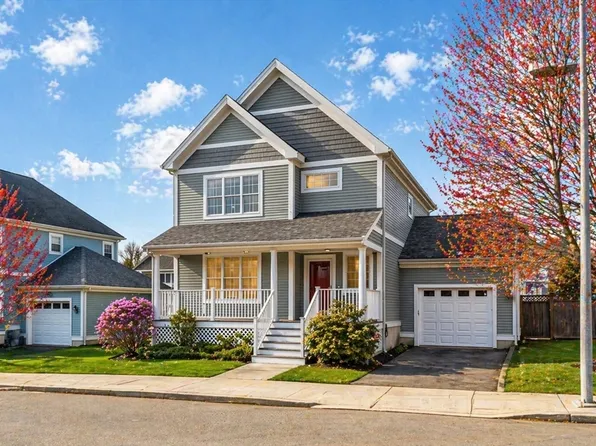 17 Snowden Way, Dorchester, MA 02124