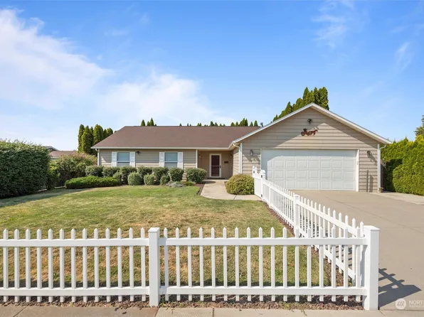 519 SE 12th Street, College Place, WA 99324