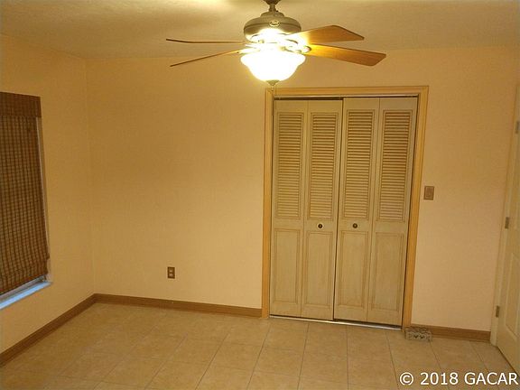 5th image of 10603 NE 90th St