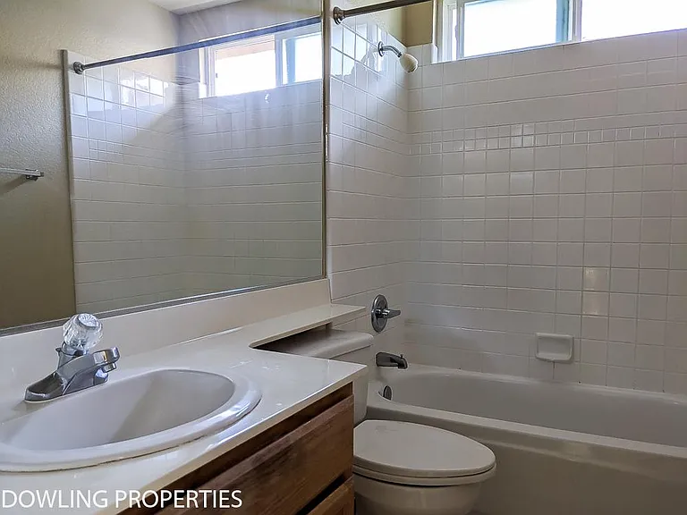 1306 Estaban Ct — Photo 25
