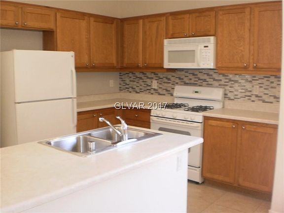 3rd image of 3658 Sanwood St #0