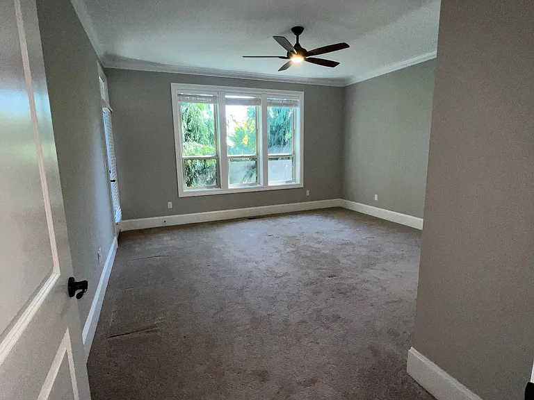 9706 SE Hillcrest Rd — Photo 40