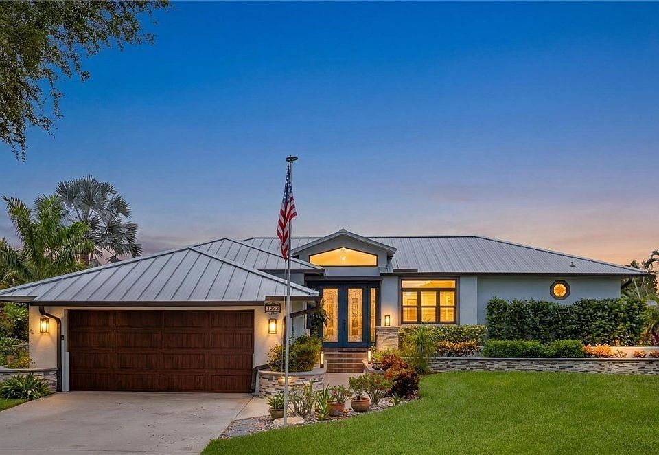 1st image of 6037 Birnam Wood Ln