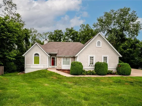 1955 N 79th Ter, Kansas City, KS 66112