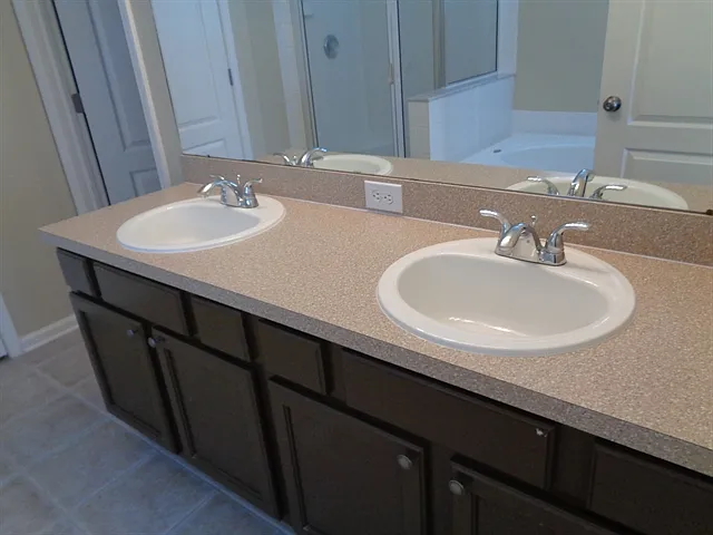 12408 Hawkeye Point Pl — Photo 8