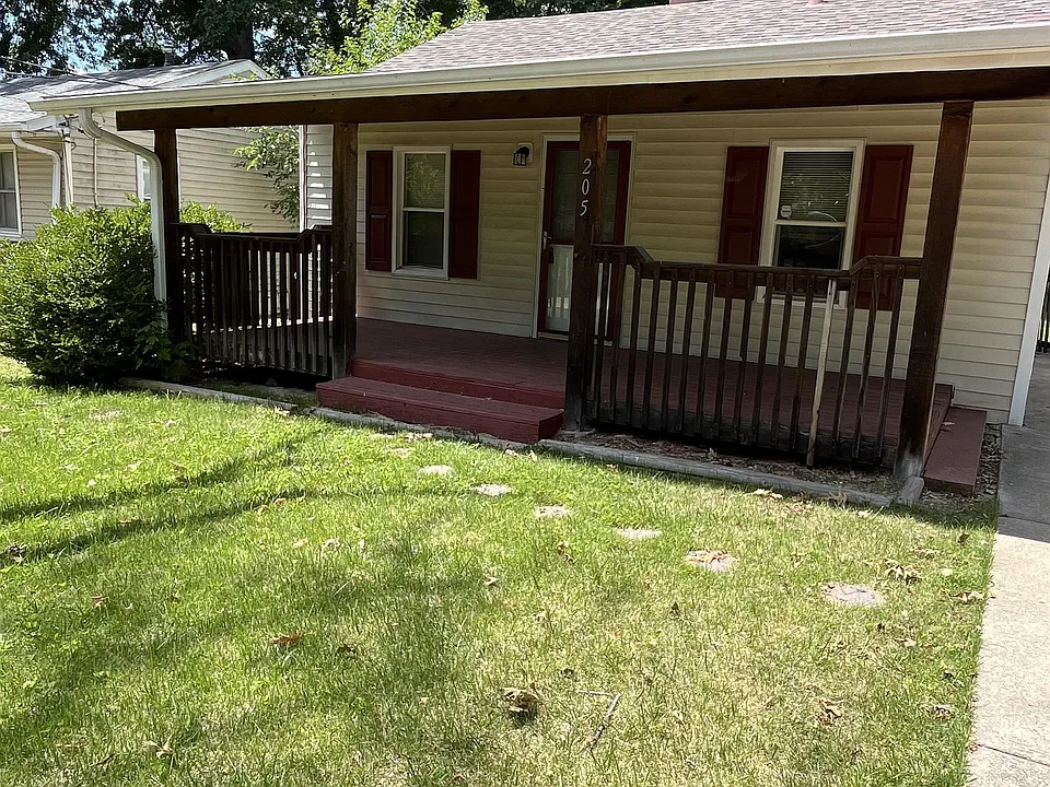 205 Elbring Dr