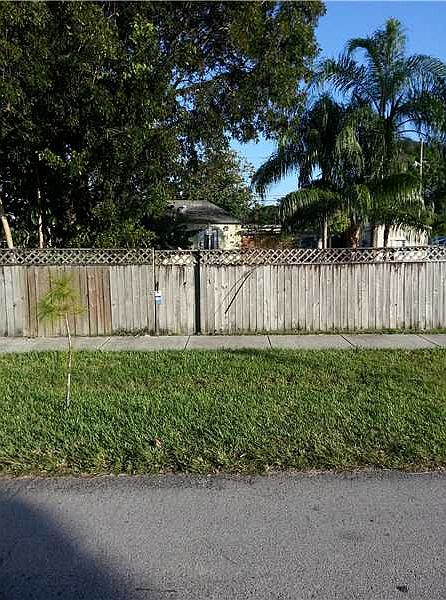 2nd image of 18525 SW 117th Ave