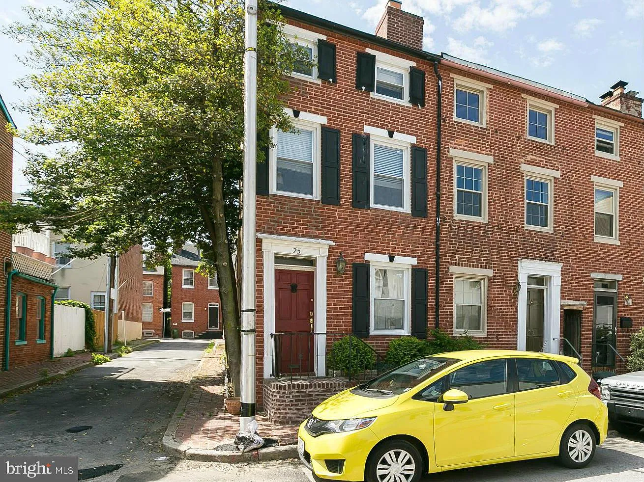 25 E Wheeling St photo 1