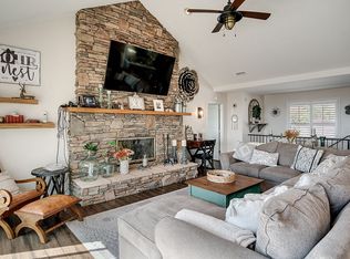 1624 Tower Rd, Sapphire, NC 28774