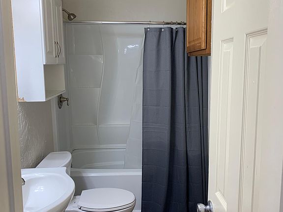 4th image of 234 Chandler St