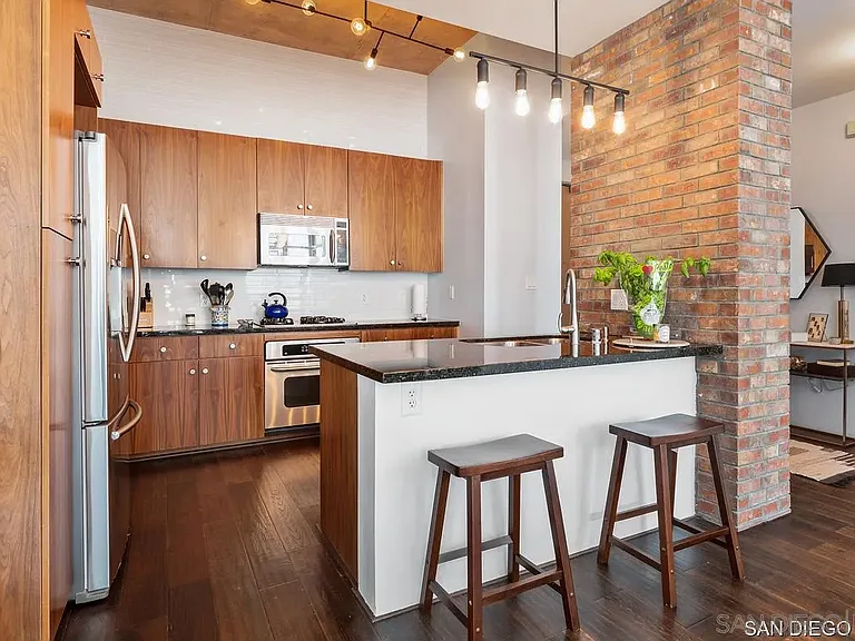 1050 Island Ave #415 — Photo 5