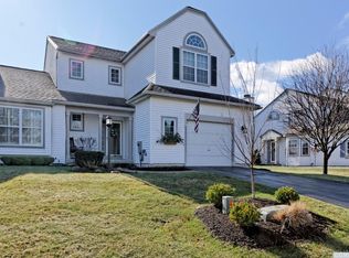 38 Malibu Hl, Rensselaer, NY 12144