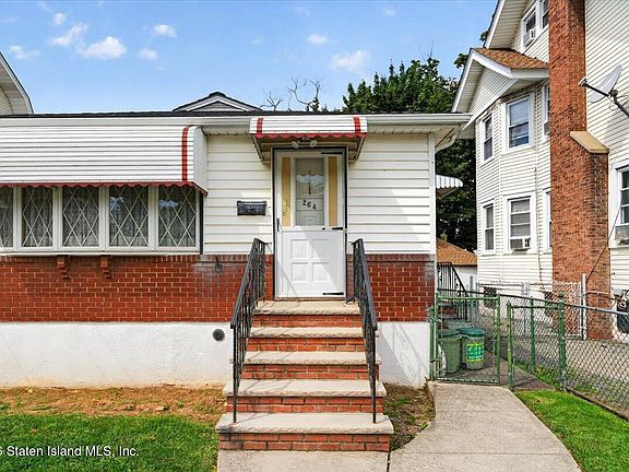 3rd image of 264 Sharpe Ave