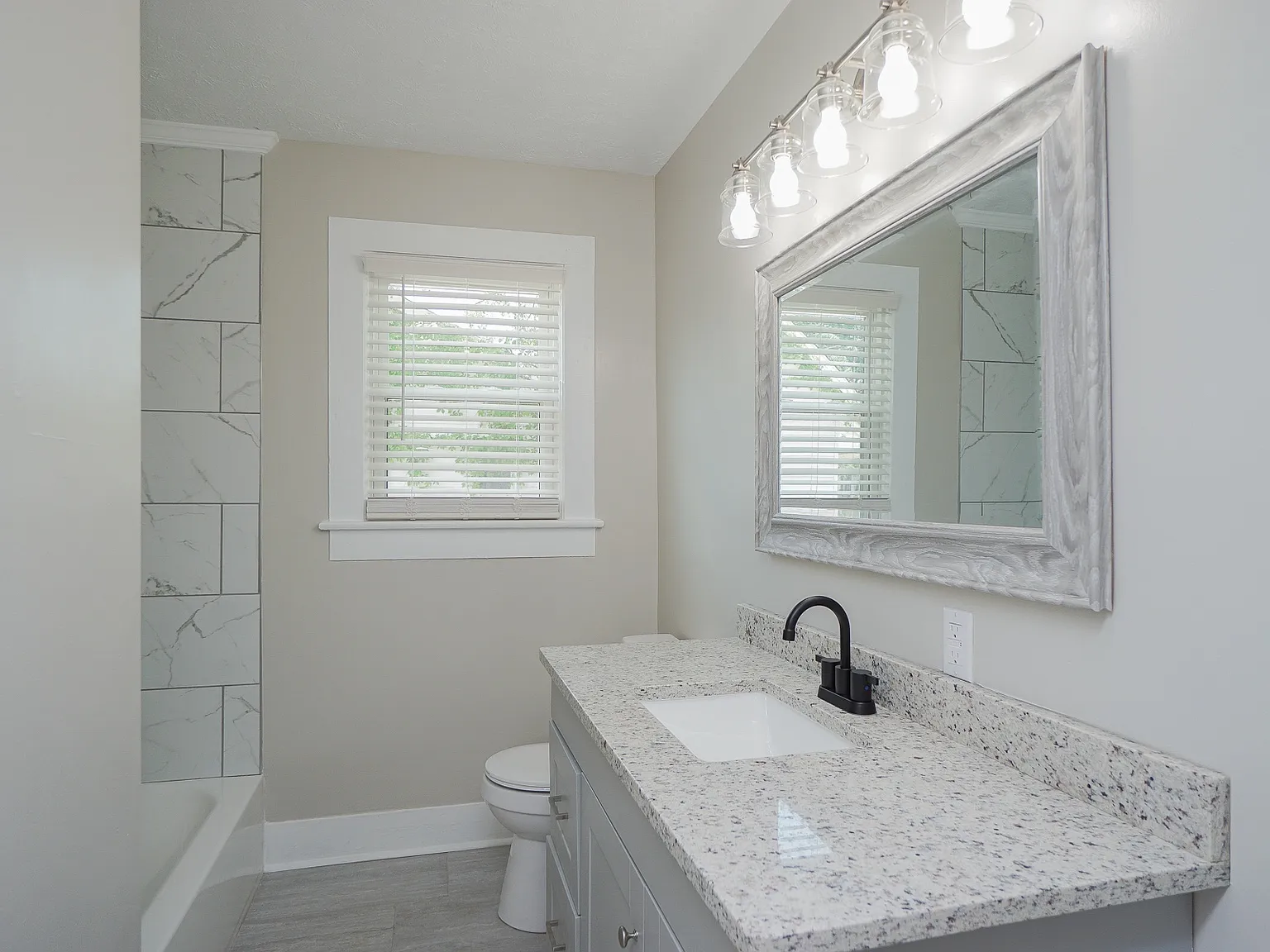 3 bed, 1190 sqft, $1,800 — Photo 4