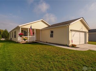 447 Kalynn Cir, Fairborn, OH 45324