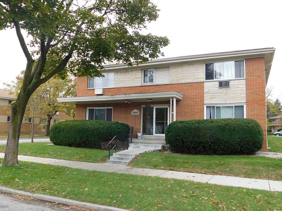 1st image of 2910 E Bolivar Ave APT 5