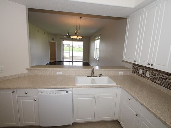 4th image of 6858 Toland Dr APT 108