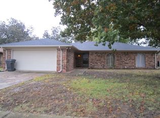 222 Allen Dr, Ardmore, OK 73401
