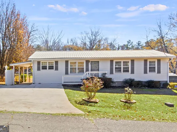 64 Camellia Dr, Newnan, GA 30263