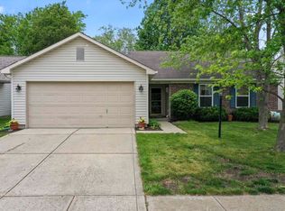 19279 Prairie Crossing Dr, Noblesville, IN 46062