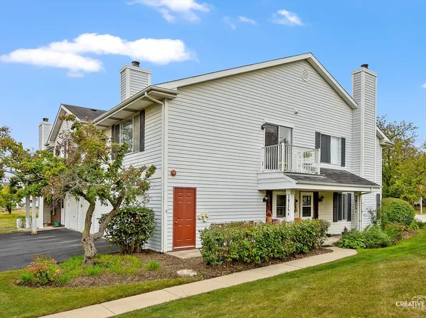 7914 Knottingham Cir APT D, Darien, IL 60561