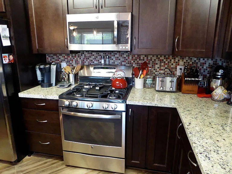 6810 S 15th Pl — Photo 45