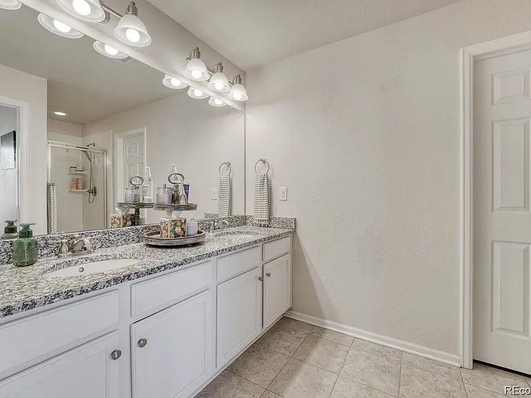 3793 Cadence Dr — Photo 27