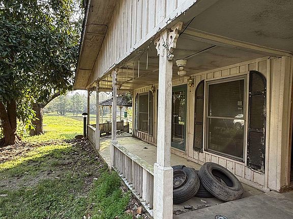 5th image of 627 Old Caddo Gap Rd