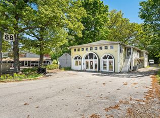 68 Haverhill Rd FLOOR 1, Amesbury, MA 01913