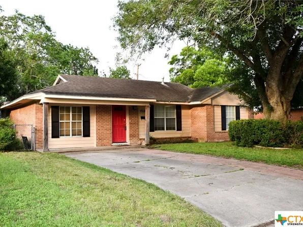 1514 Bonham Dr, Victoria, TX 77901