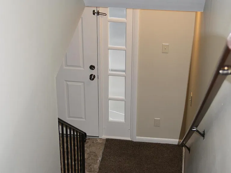 520 Adrian Ct — Photo 16
