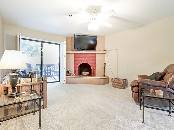 3rd image of 3031 N Civic Center Plz Unit 208