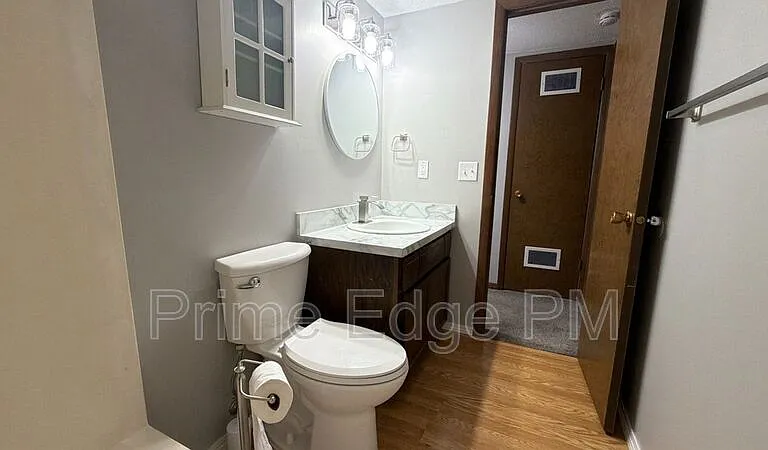 4520 Calvert St #2 — Photo 19