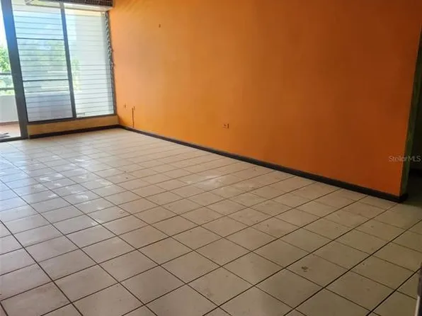 J156 Sierra Del Shl #J56, San Juan, PR 00926