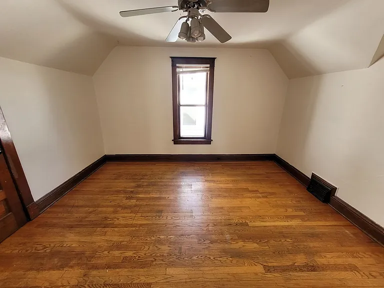 1412 Market St — Photo 3