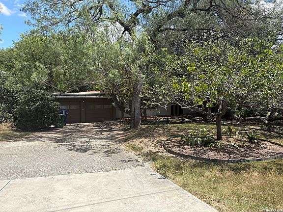 2nd image of 7222 ROBIN REST DR