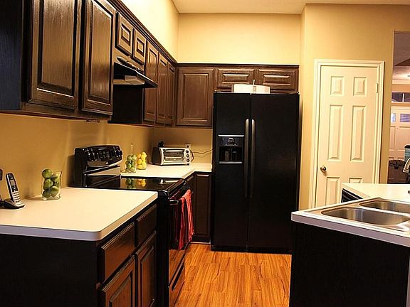 5th image of 7547 Basswood Forest Ct
