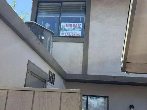 4747 N Woodrow Ave Unit 122, Fresno, CA 93726