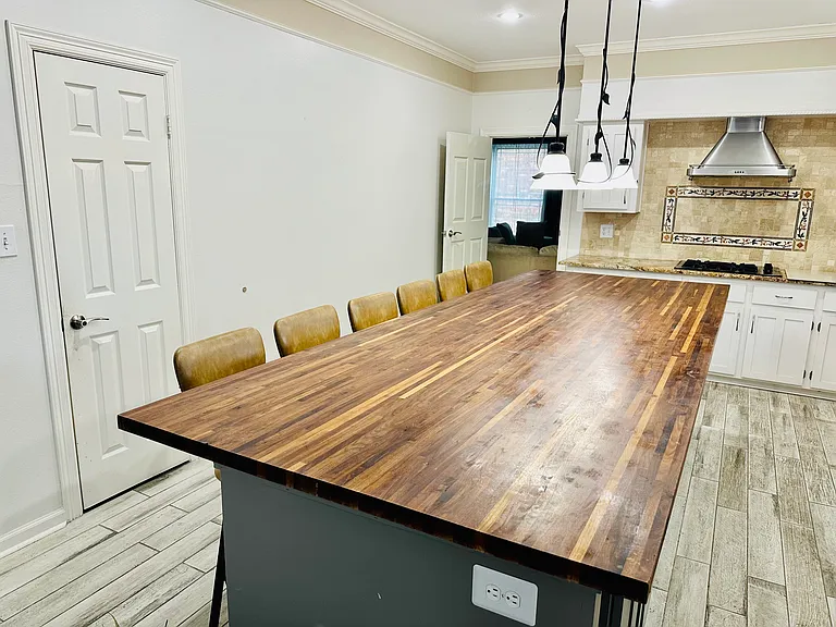 1818 Hillgreen Dr — Photo 14