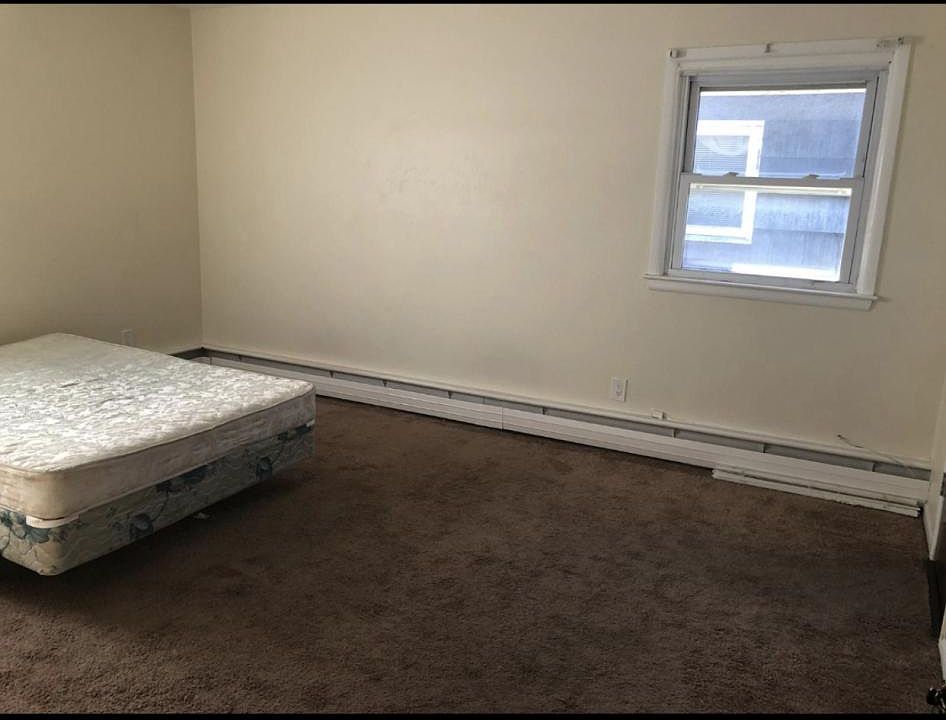 1st image of 17000 Grand Central Pkwy #1