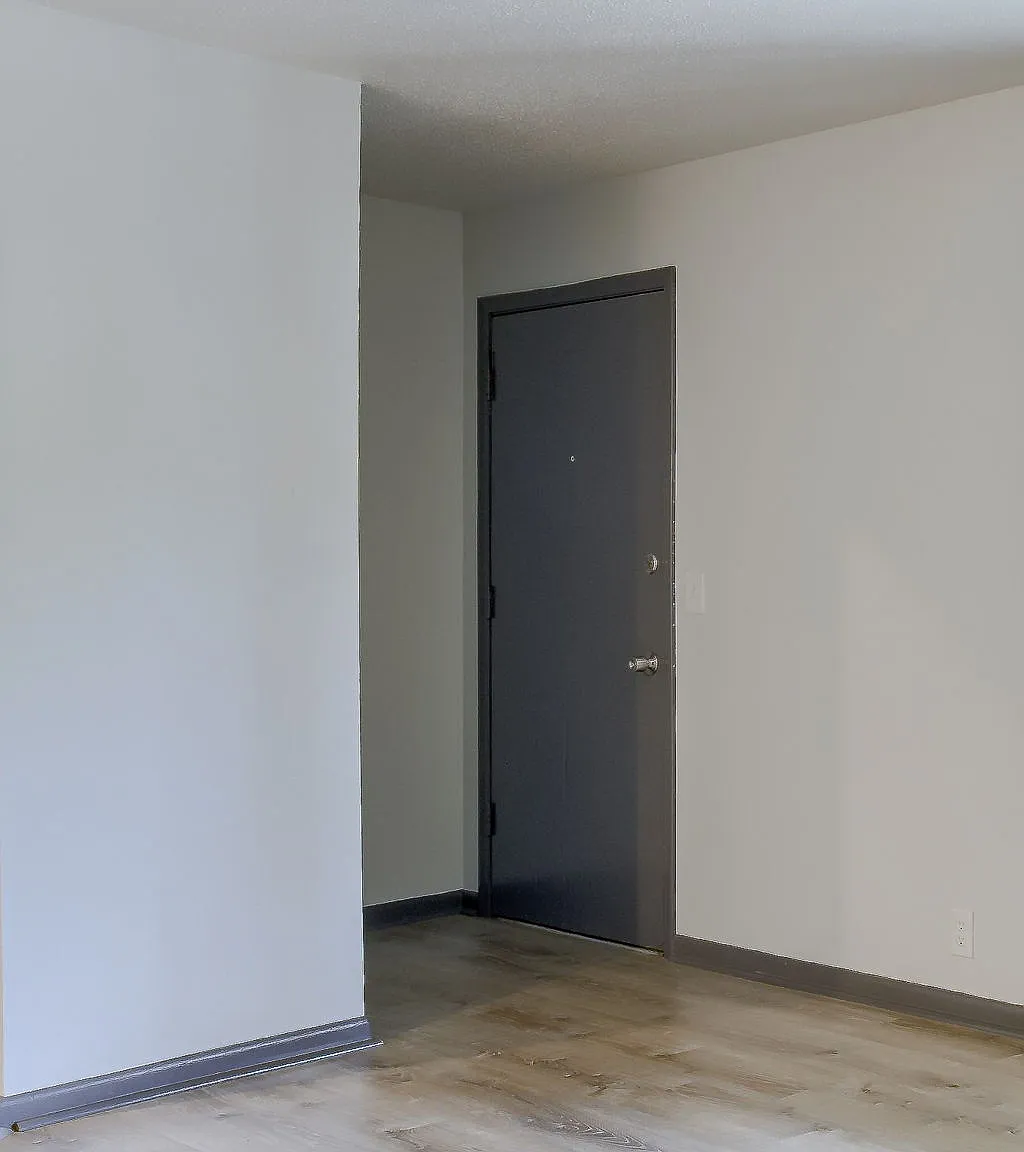 4513 Lafayette Avenue — Photo 4