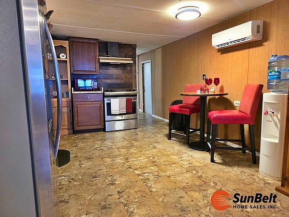 5th image of 2963 White Pine Ln