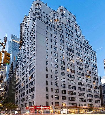 5th image of 279 E 44th St APT 9
