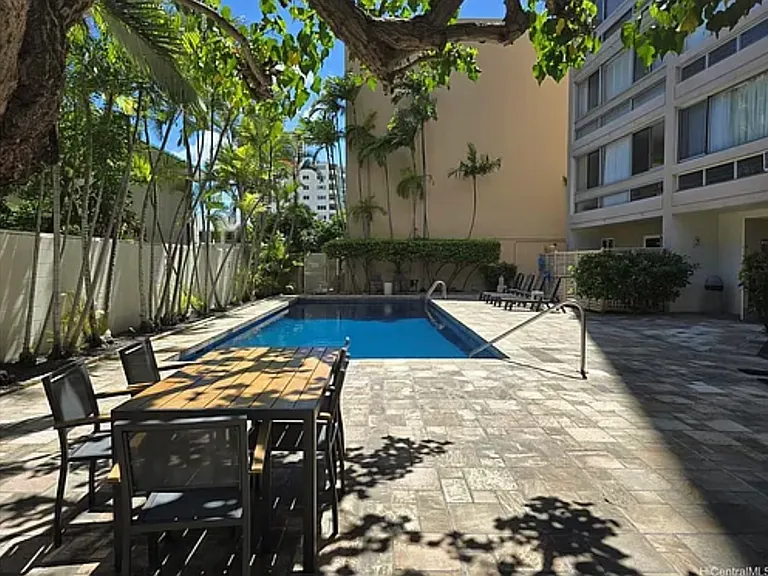 555 University Ave #2301 — Photo 7