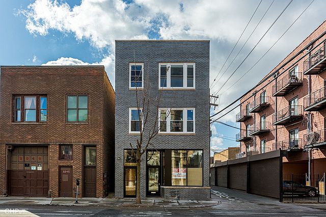 1st image of 2347 W Taylor St #2R