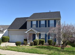 7115 Smithton Ln, Charlotte, NC 28213