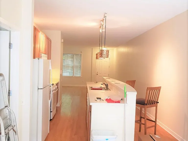1356 W Fillmore St #A — Photo 6