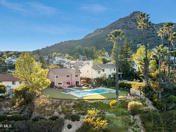 4th image of 6946 Castle Peak Dr