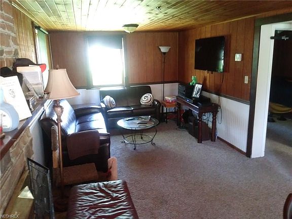 3rd image of 3295 Clubside Dr