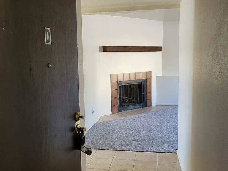 5560 Bowden Loop — Photo 3